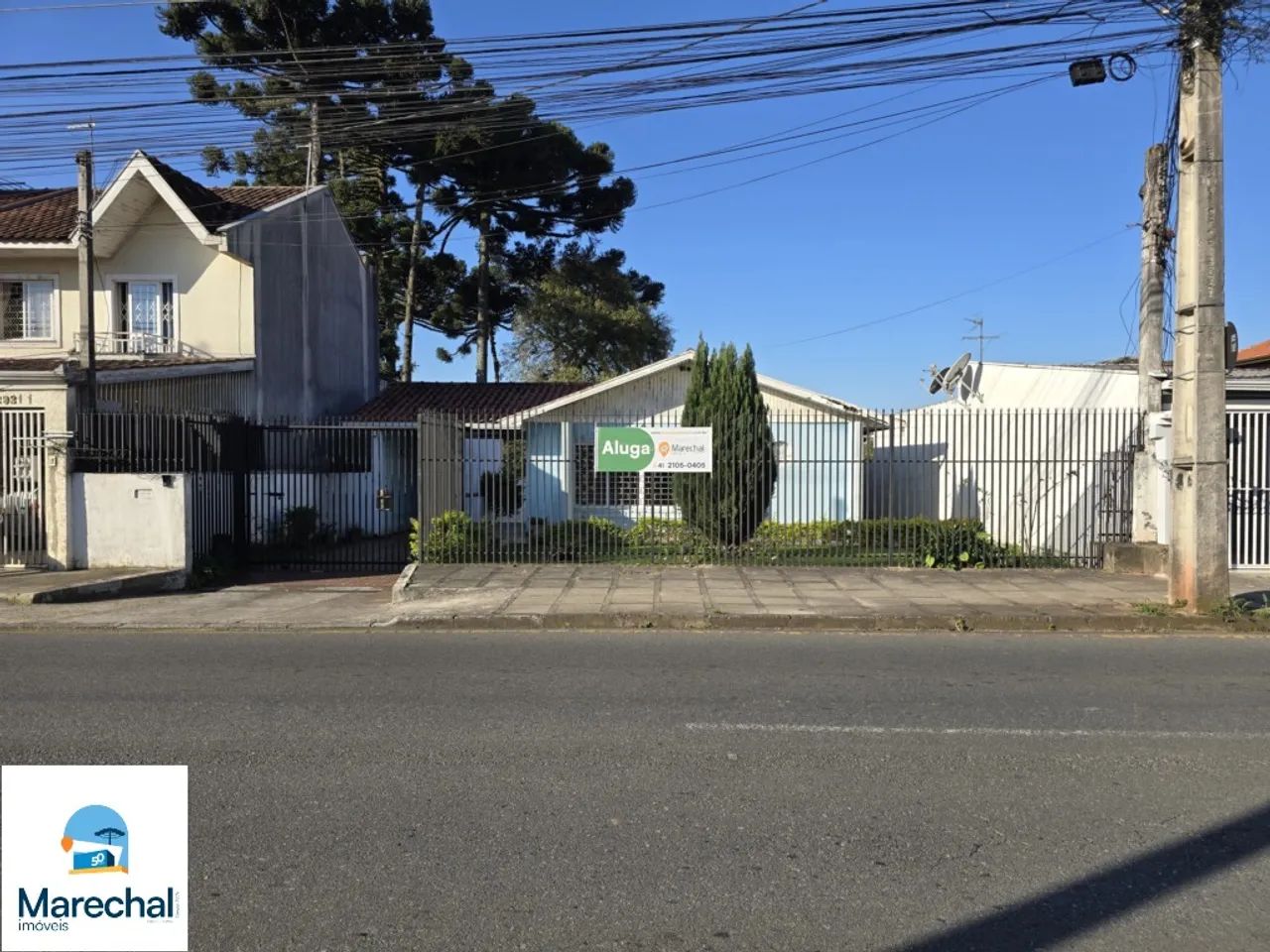 TERRENO COM 770m² | RESIDÊNCIA COM 180m² | 03 QUARTOS SENDO 01 SUÍTE | EDÍCULA COM CHURRAS - Foto 2