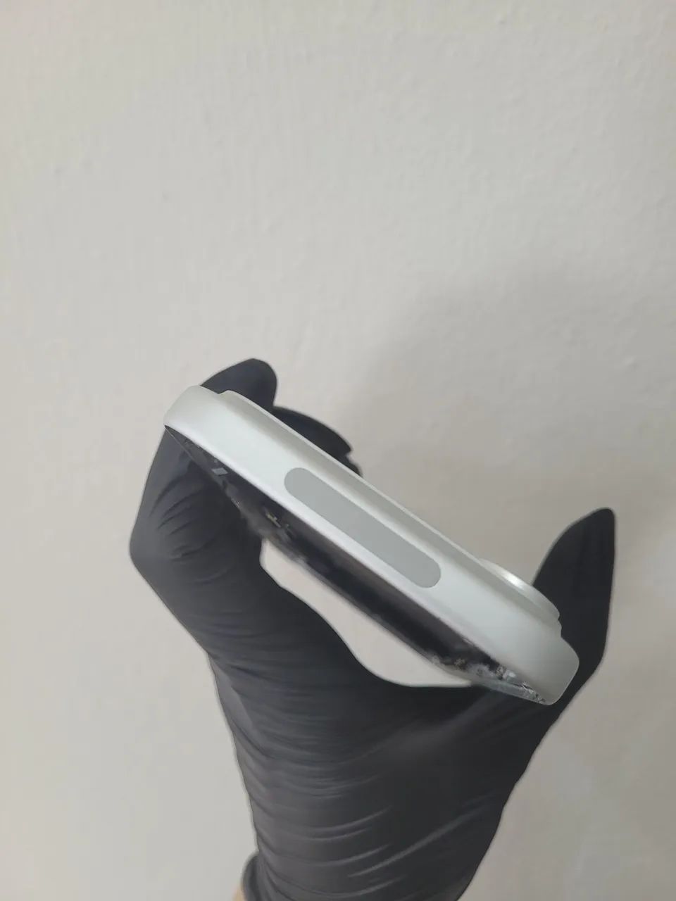 Carcaça iPhone 17 Pro Max Original Usada E-SIM Sem Chip<br>Código SKU: - Foto 5