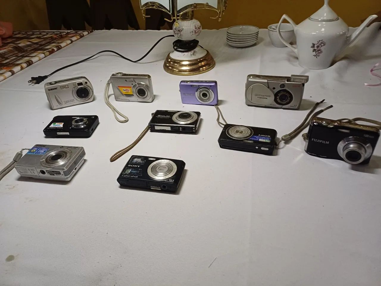 Lote de máquinas digitais  sem teste