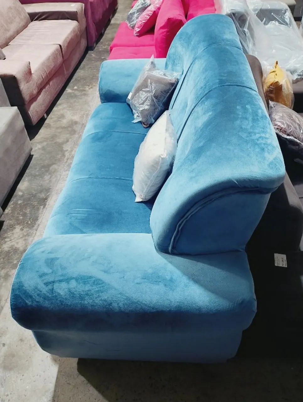 Sofa Novo 3 Lugares  - Foto 2