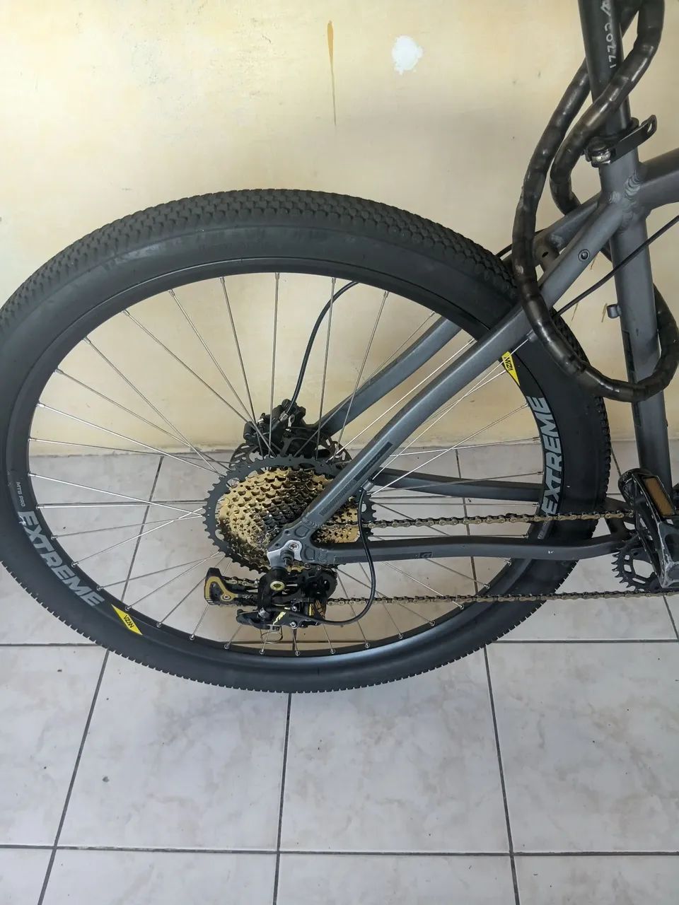 Bicicleta  - Foto 2