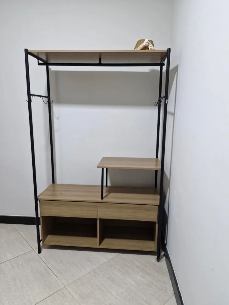 Armário estilo closet para roupas - Foto 2