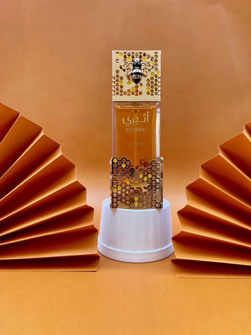 Lattafa  Atheeri EDP 100ml abelhinha  - Foto 2