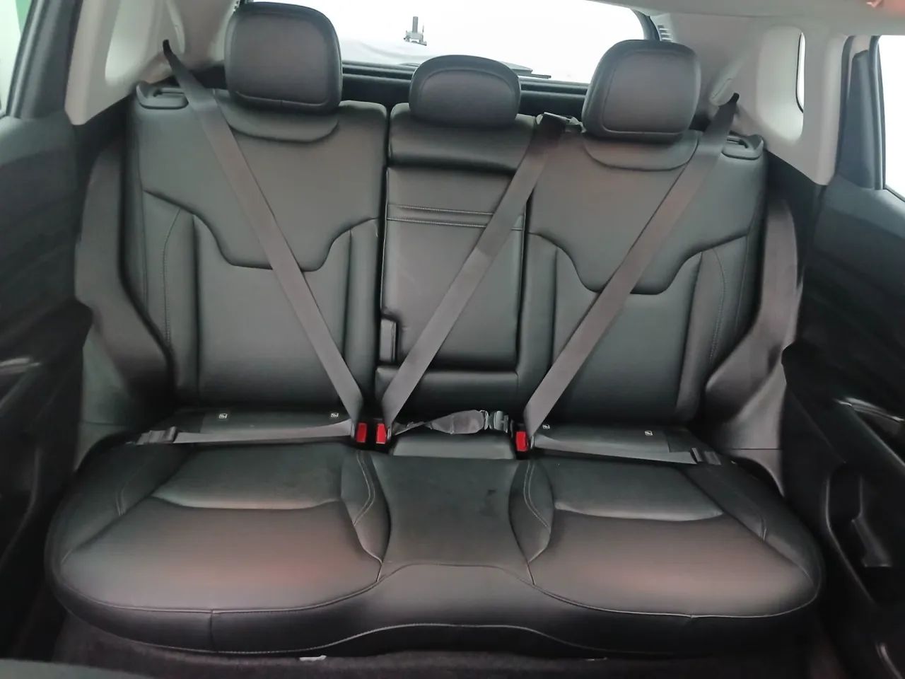 Jeep Compass LONG. T270 1.3 TB 4x2 Flex Aut., foto 18 de 18
