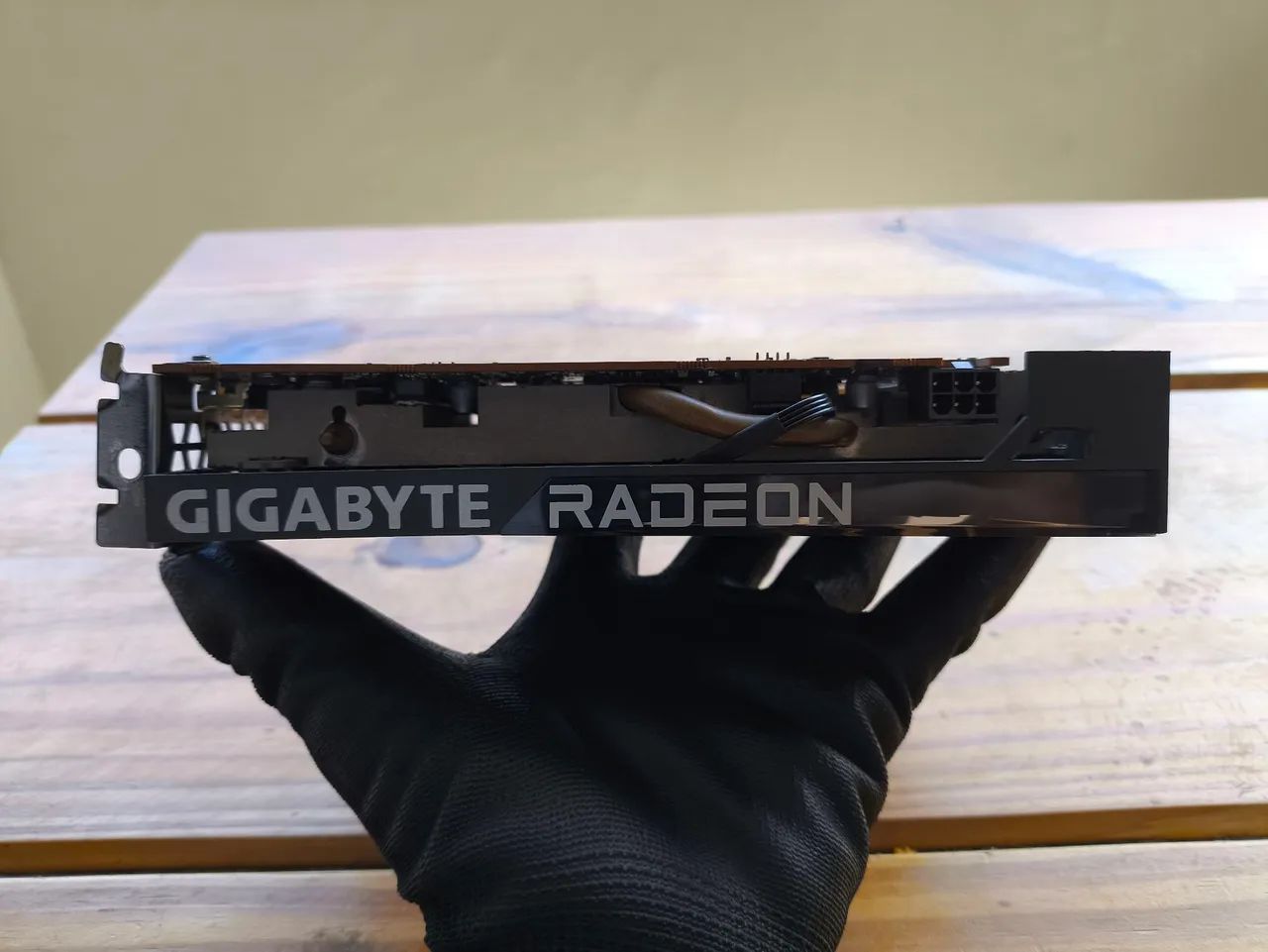 RX 6500 XT 4GB - Gigabyte Eagle  - Foto 2