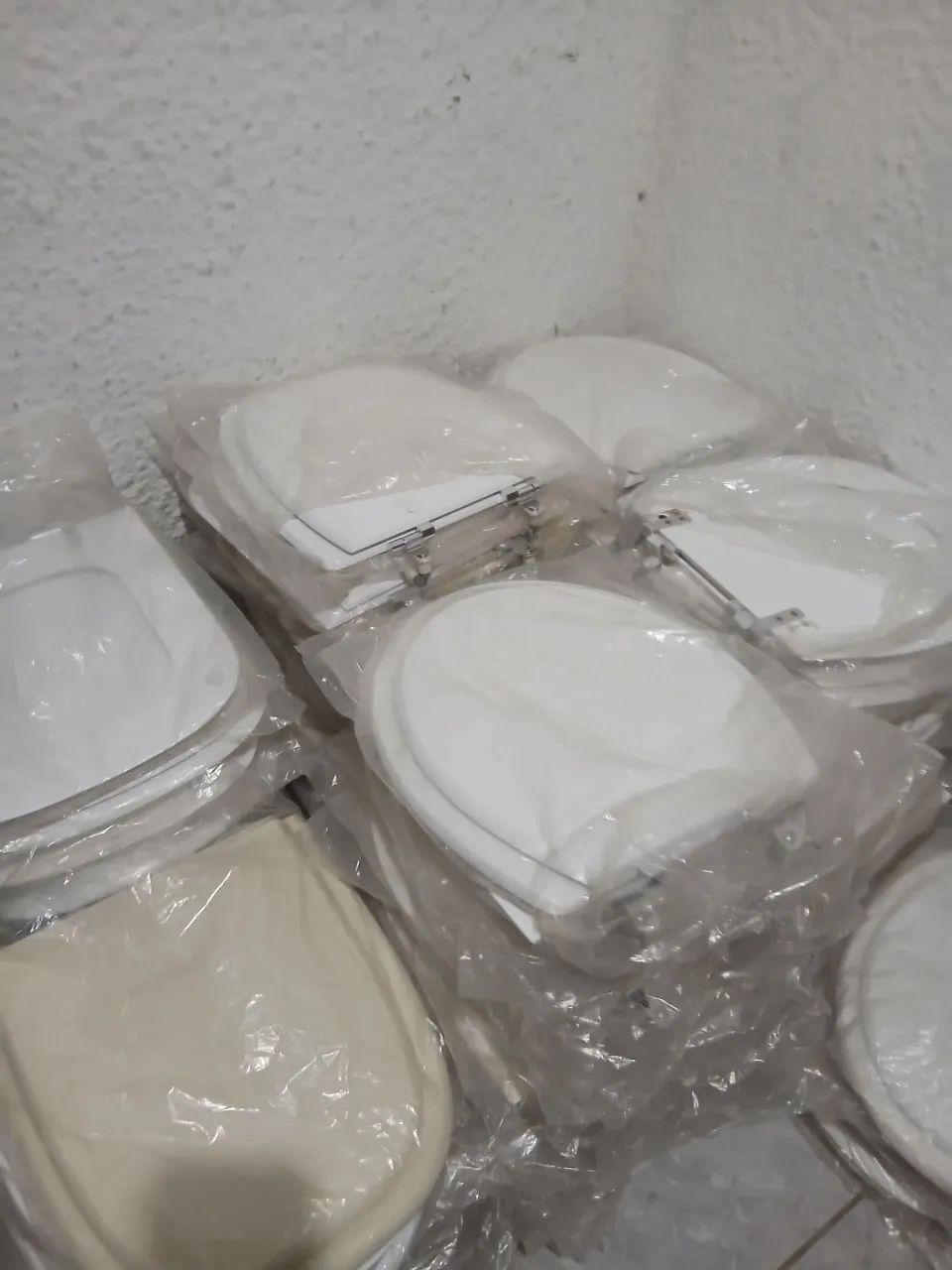 Assentos de acrílico 
