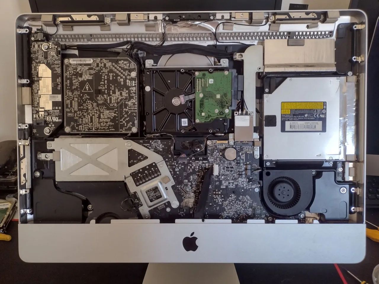 iMac A1311 - Não liga - 2011 - Foto 3