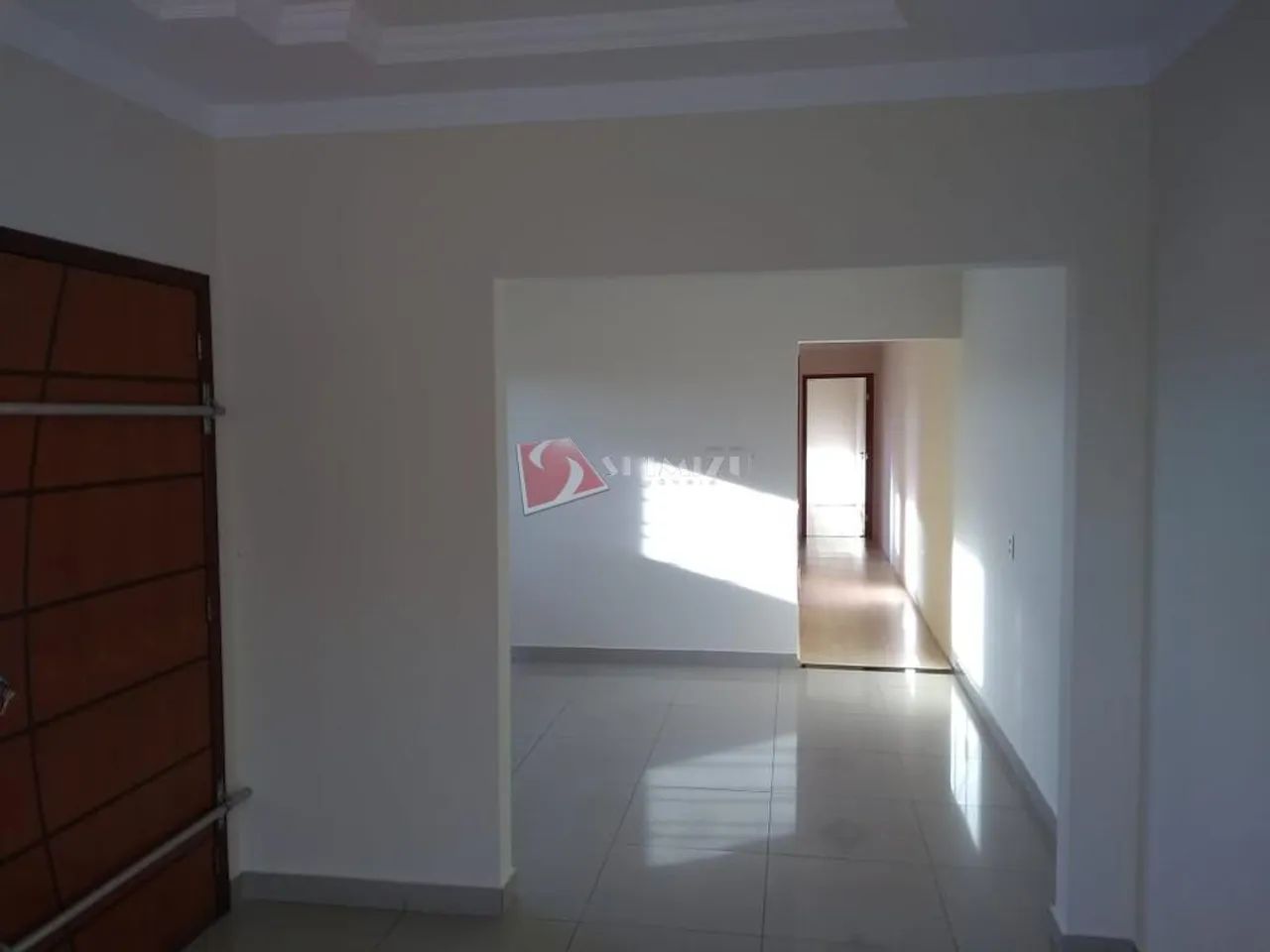 Casa à venda em Maringá, Loteamento Sumaré, com 3 quartos, com 125 m² - Foto 2