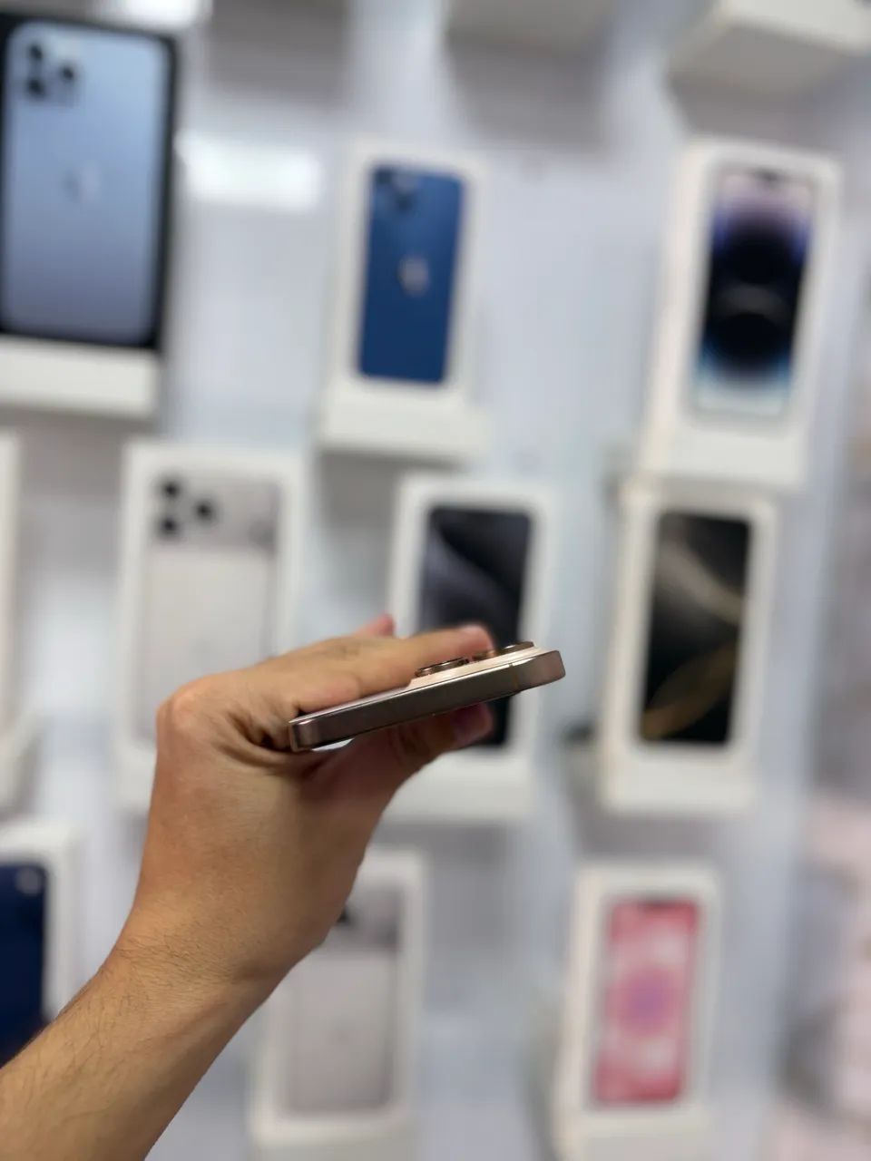 iPhone 16 Pro Max - 256GB ( Desert ) TODO ORIGINAL COM CAIXA  - Foto 3