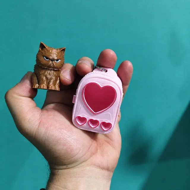 Chaveiro Colecionável Gato na Mochila Impresso em 3D