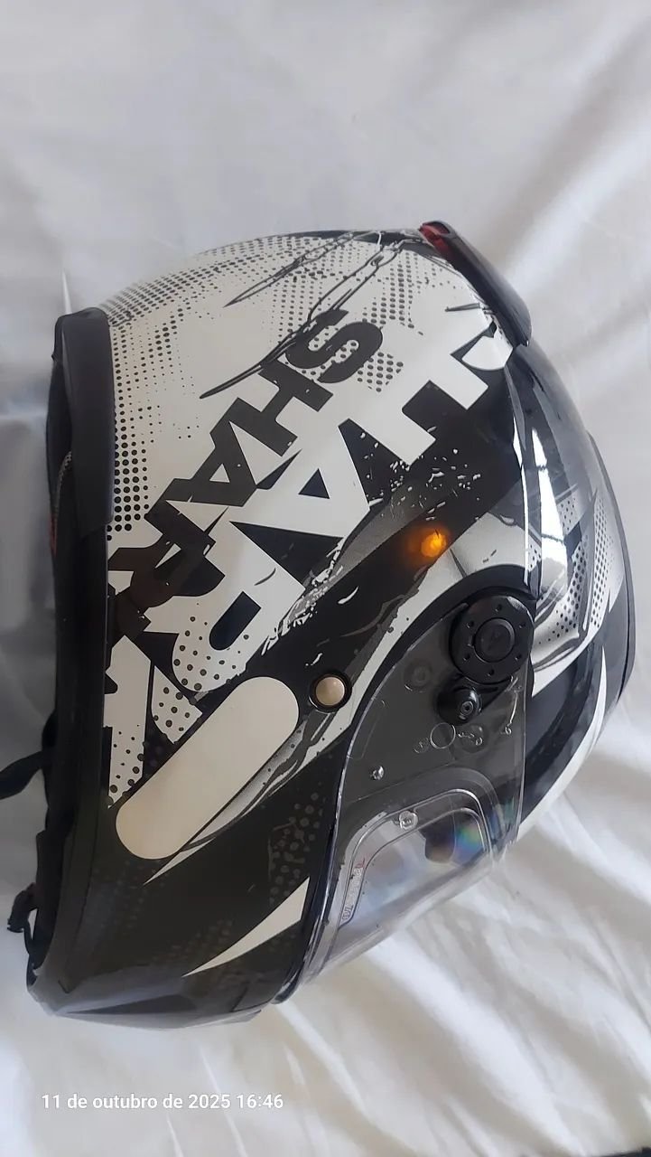Capacete Shark Speed R Series 2. Tamanho 60.R$1.100,00. - Foto 3