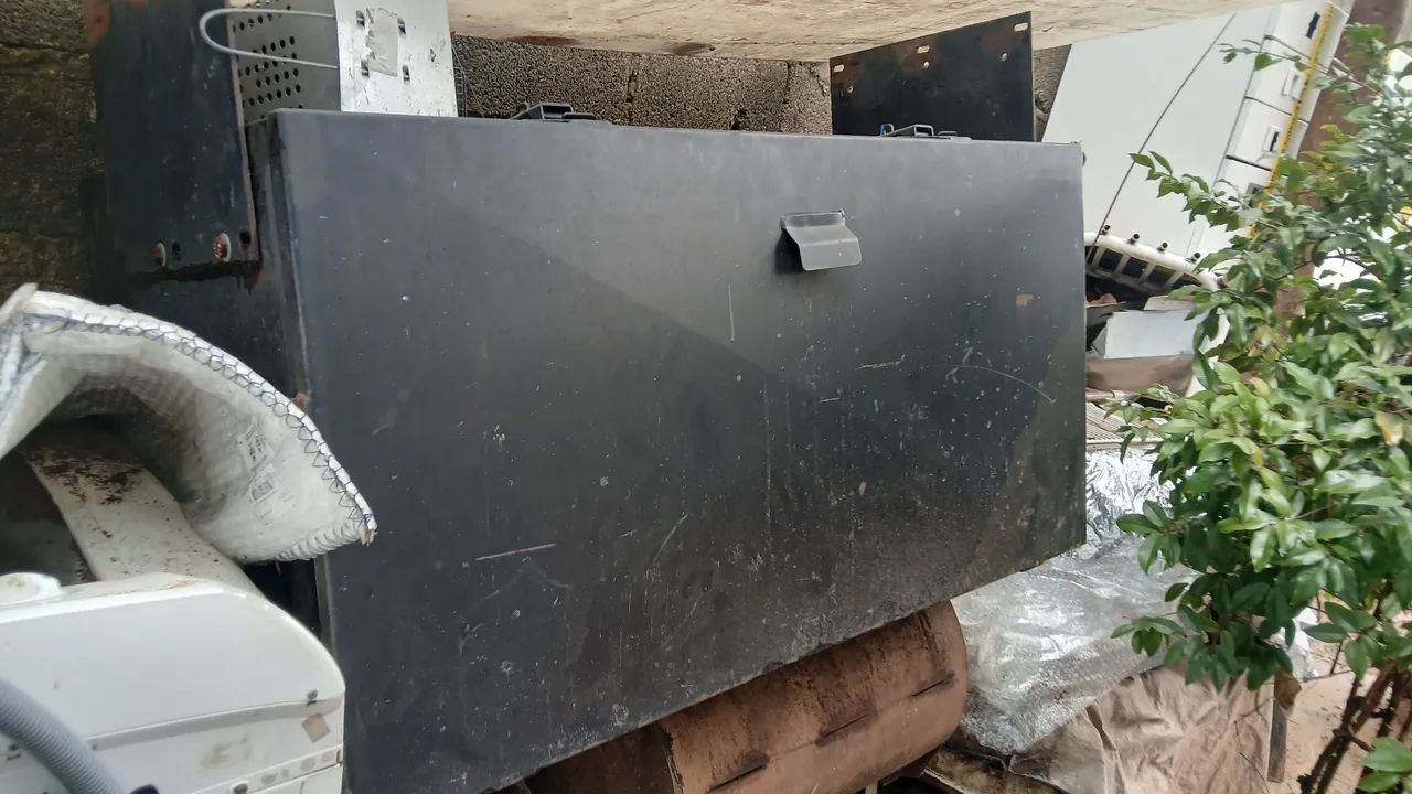 caixa de ferro carreta - Foto 4