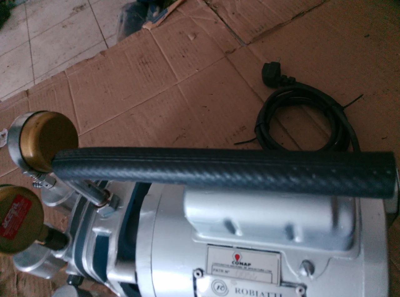 Bomba e compressor vácuo isento de óleo para laboratorios - Foto 3