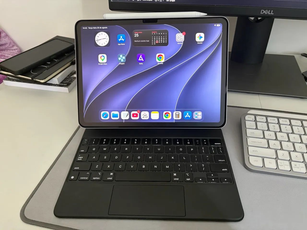 iPad Air M2 + Magic Keyboard original
