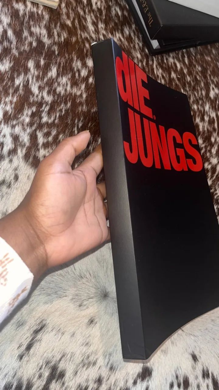 EXO die jungs アートブック Amazon.co.jp: フォトブック - DIE JUNGS (EXO プレミアムセット