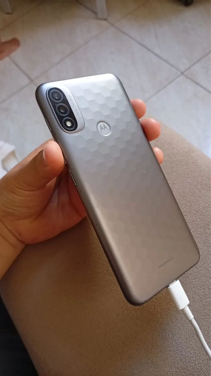 Celular Moto e20 - Foto 4