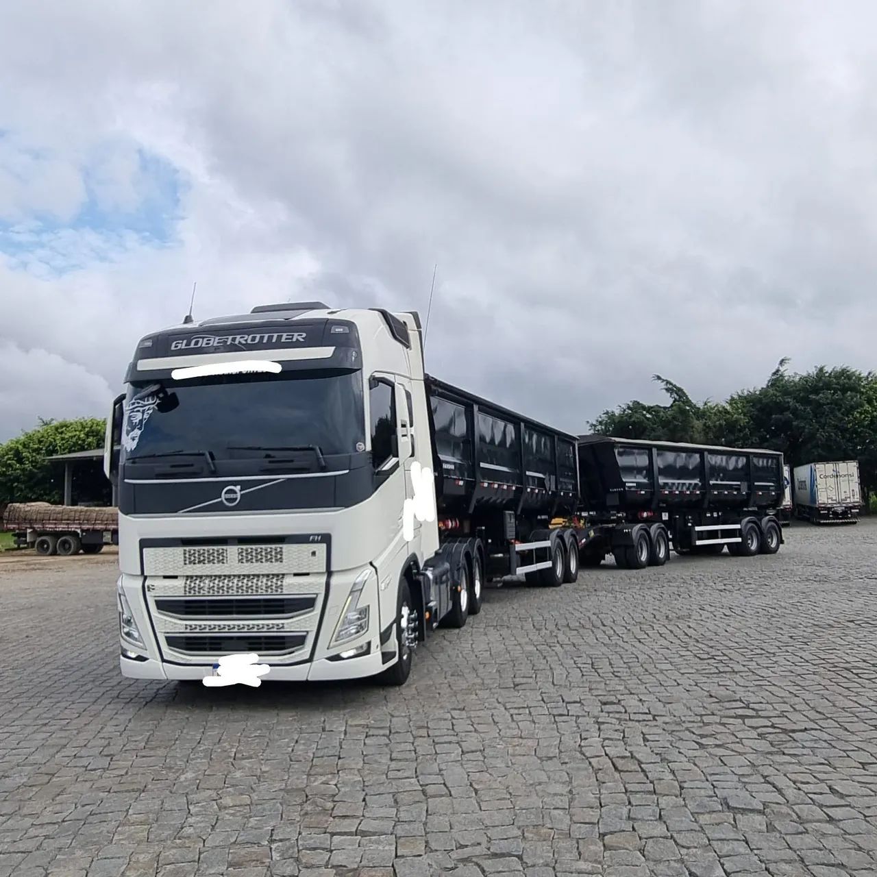 Volvo FH Globetrotter 540 6x4 2023 Automático Completo Top.  - Foto 3