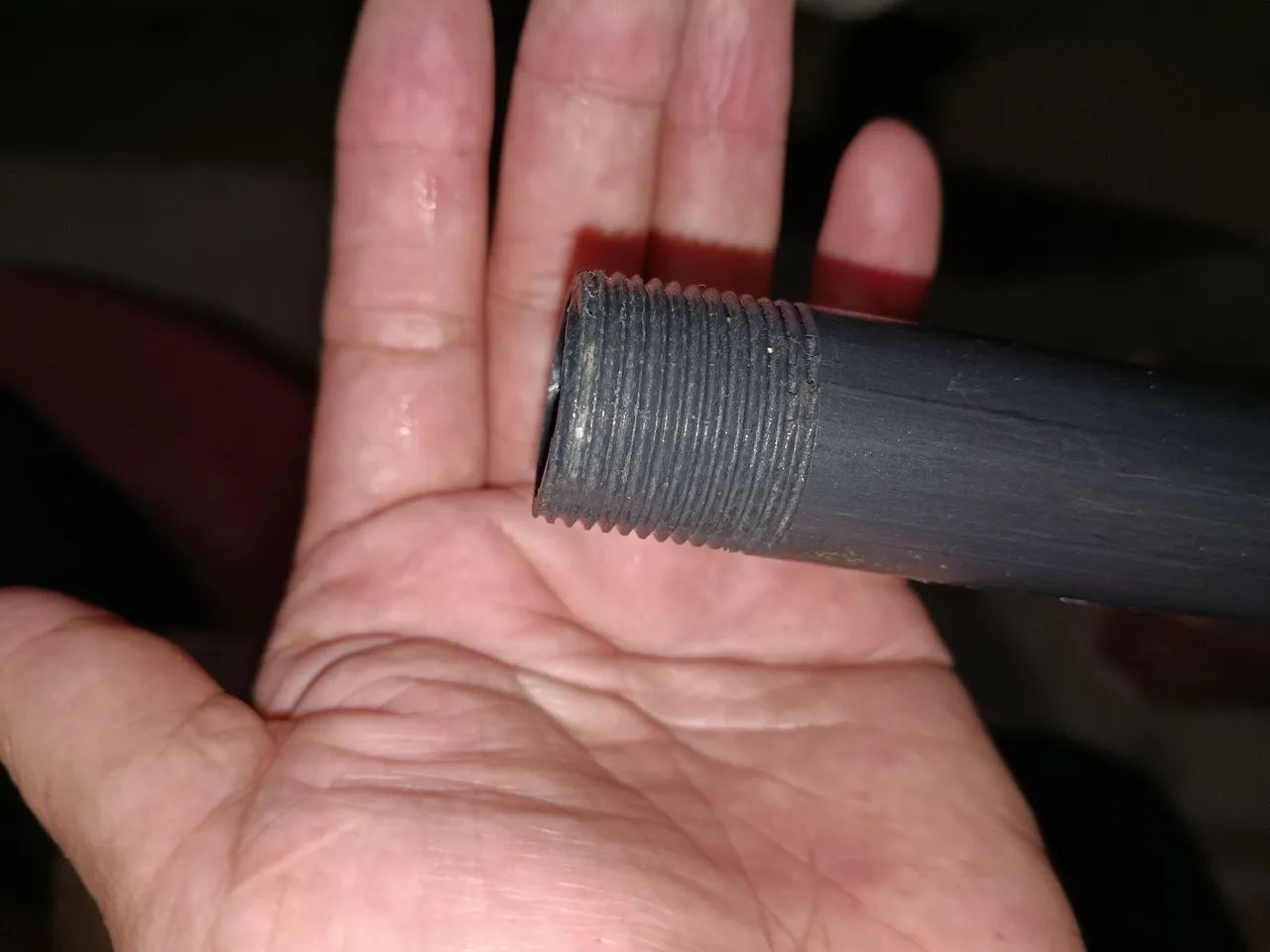 Tubo Krona Preto PVC com Rosca 3/4 polegadas para Instalações Elétrcasica  - Foto 2