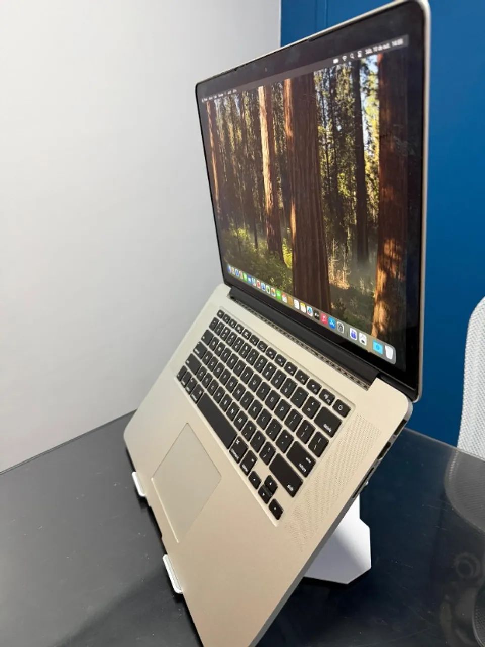 MacBook PRO - Processador i7 - 16GB RAM - Armazenamento 256GB -15
