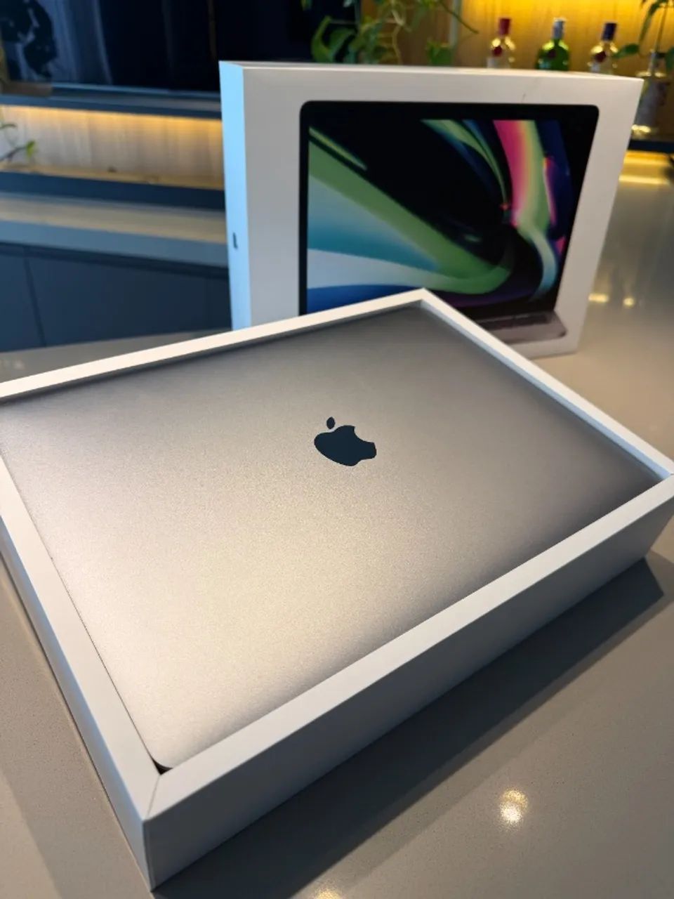 MacBook Pro 13'' Apple M1 2020 | Impecável | Caixa + Carregador