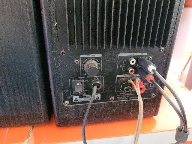 Caixas de Som Microlab Solo 5c - Foto 4