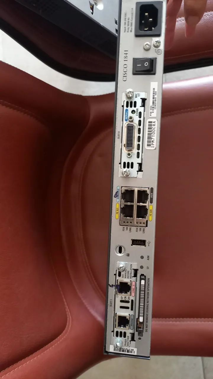 2 roteadores cisco profissional  - Foto 4