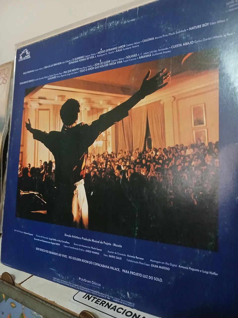 Caetano Totalmente Demais / Discos vinil - Foto 2
