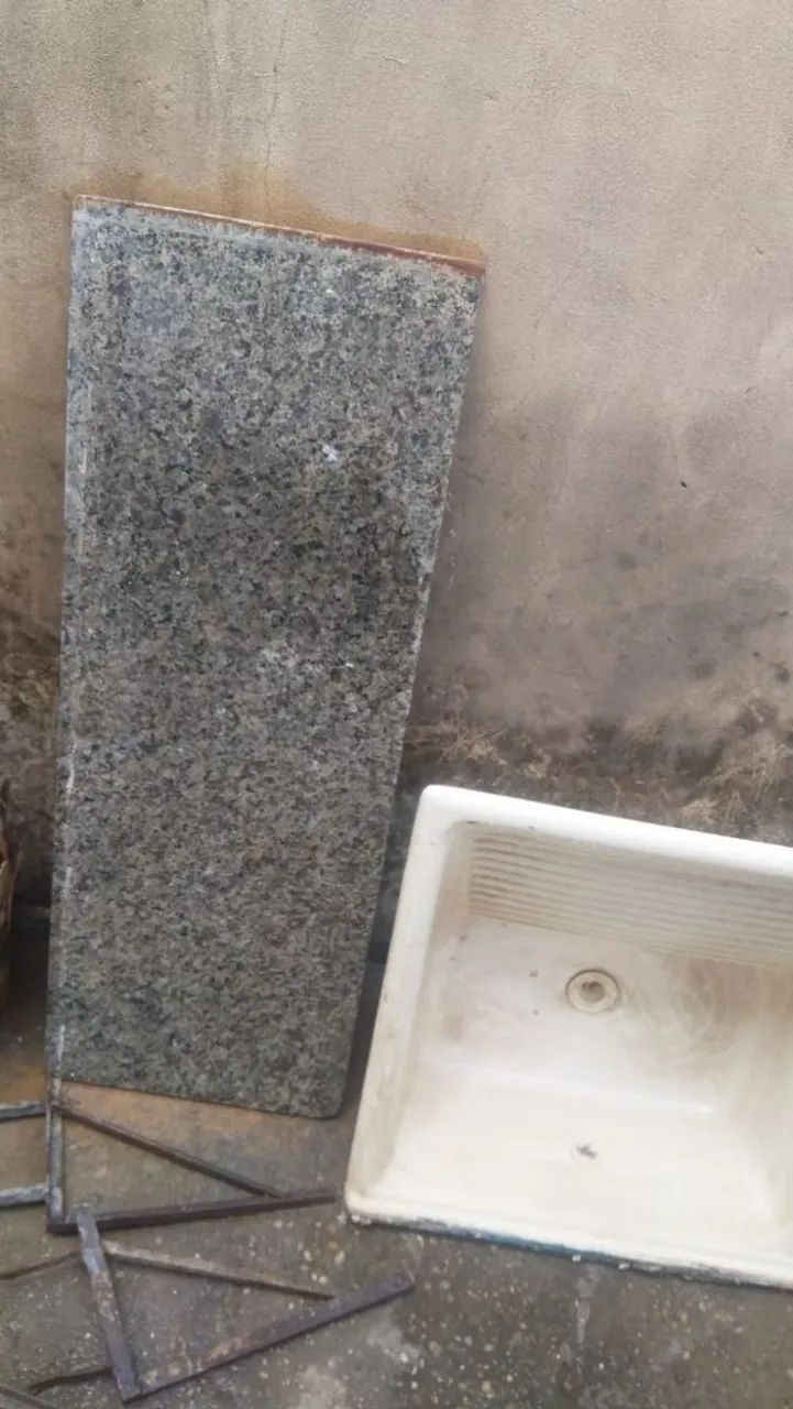 Vendo uma pedra de mármore e lavanderia por 250 reais  - Foto 4