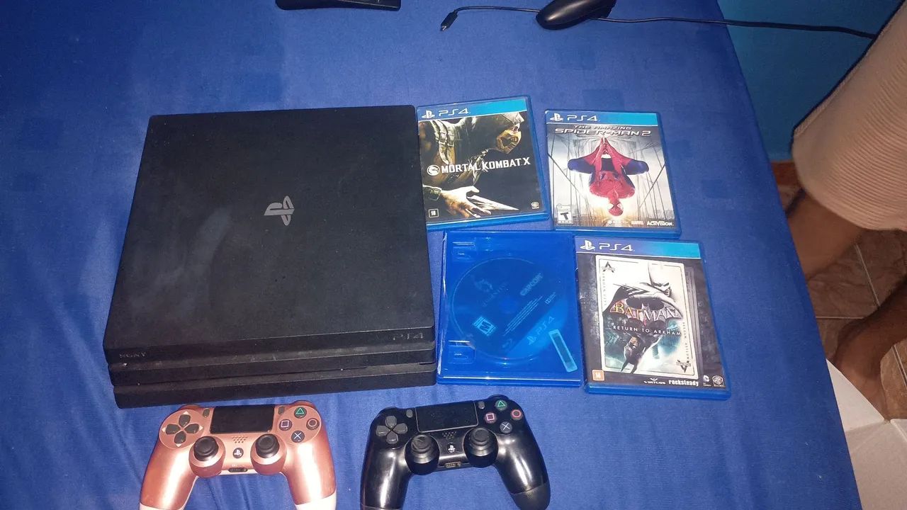 Vendo PS4 PRO