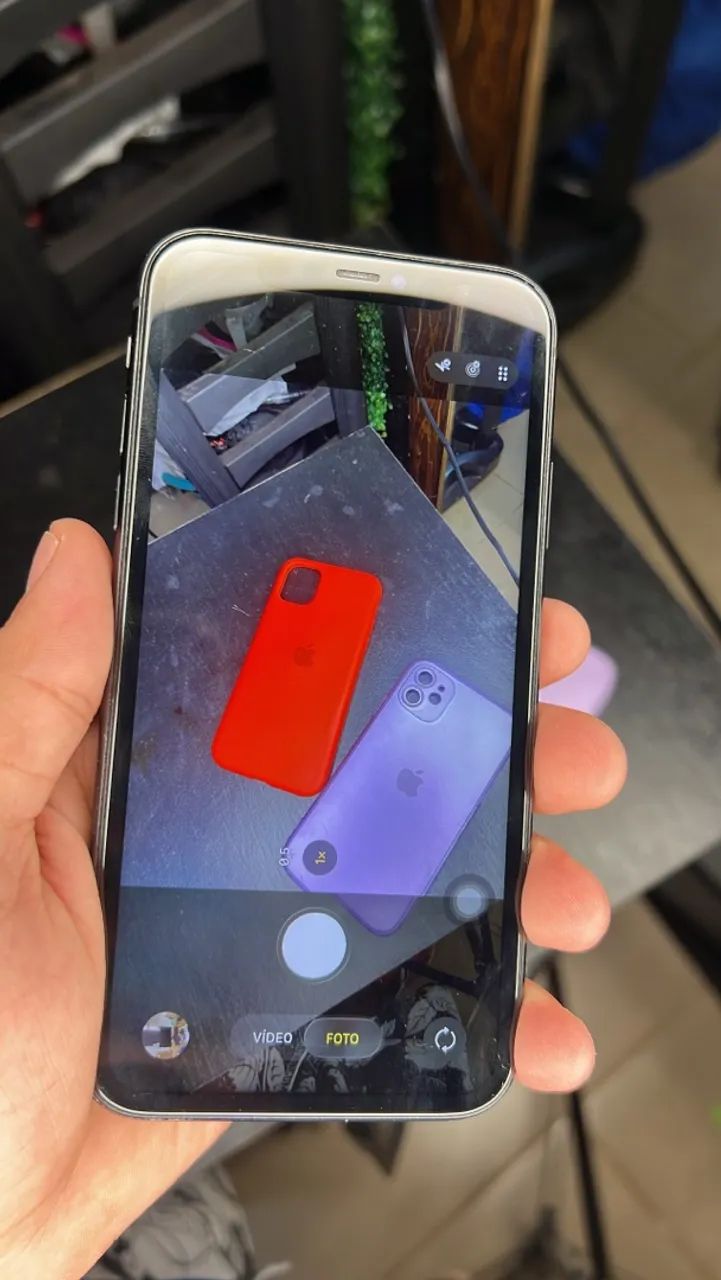 iPhone 11 64 GB - Foto 2