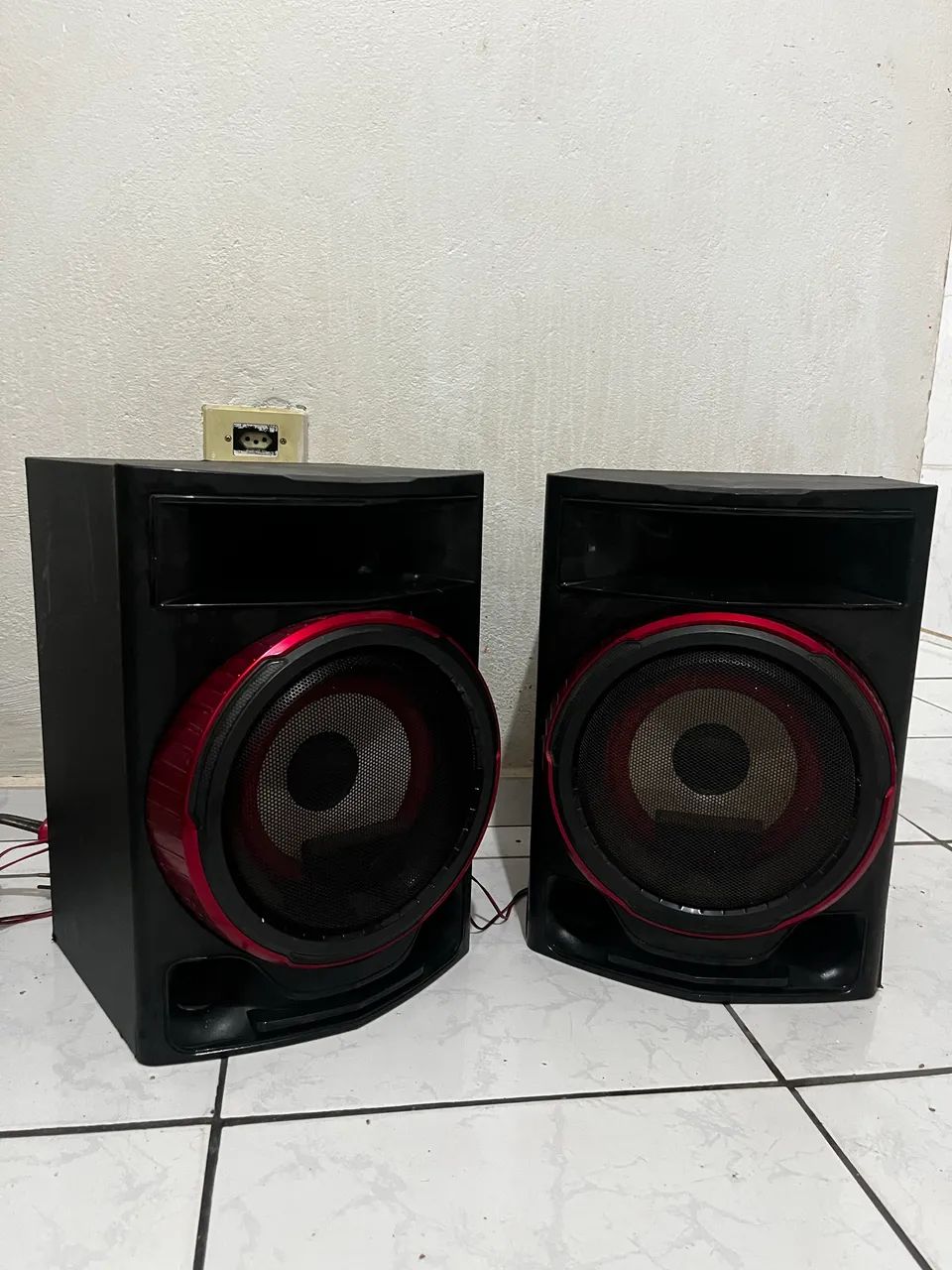 Caixa de som/acústico Mini System LG XBOOM CJ87  - Foto 2
