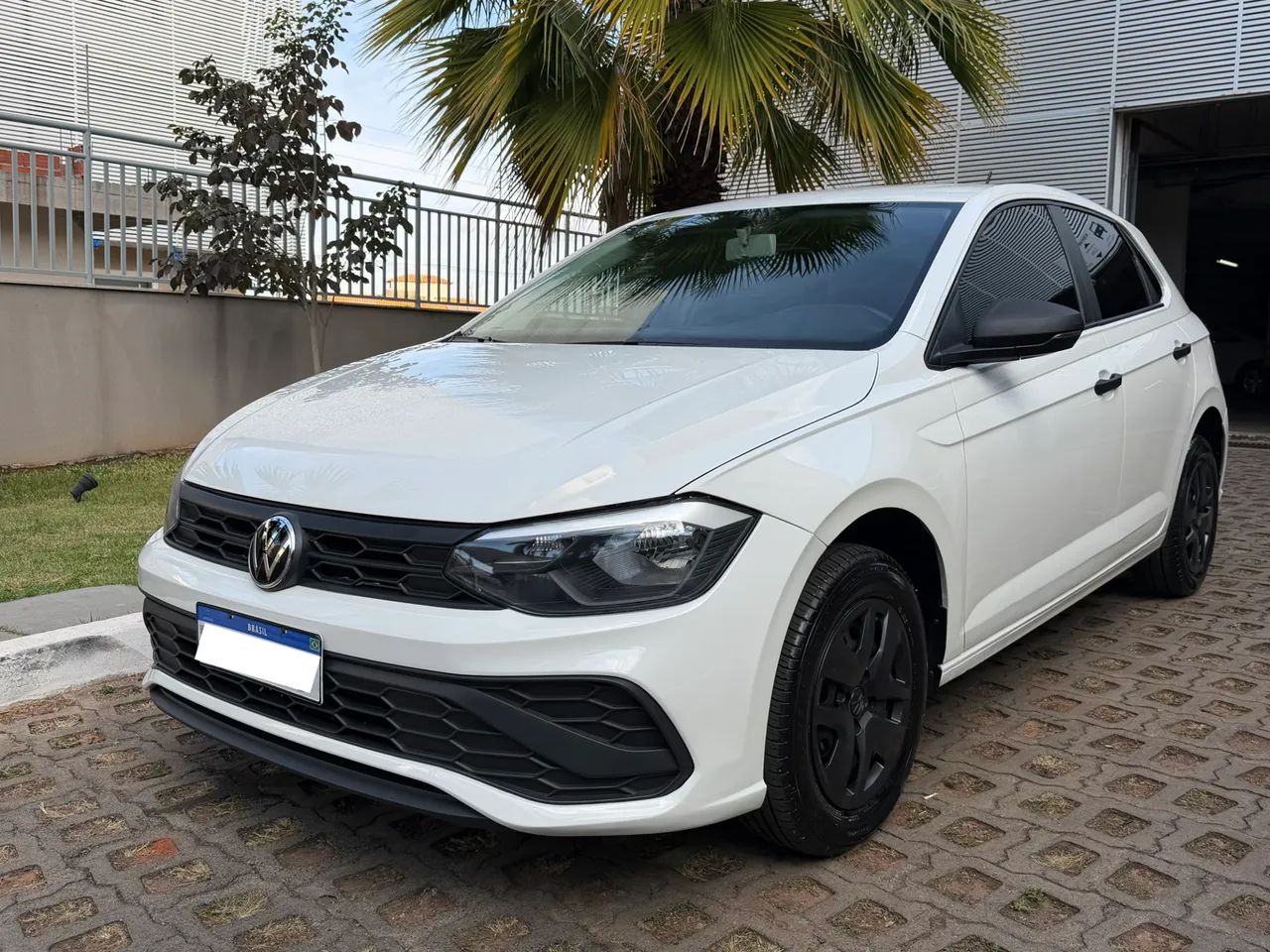 Volkswagen Polo Polo Track 1.0 Flex 12V 5p 2024
