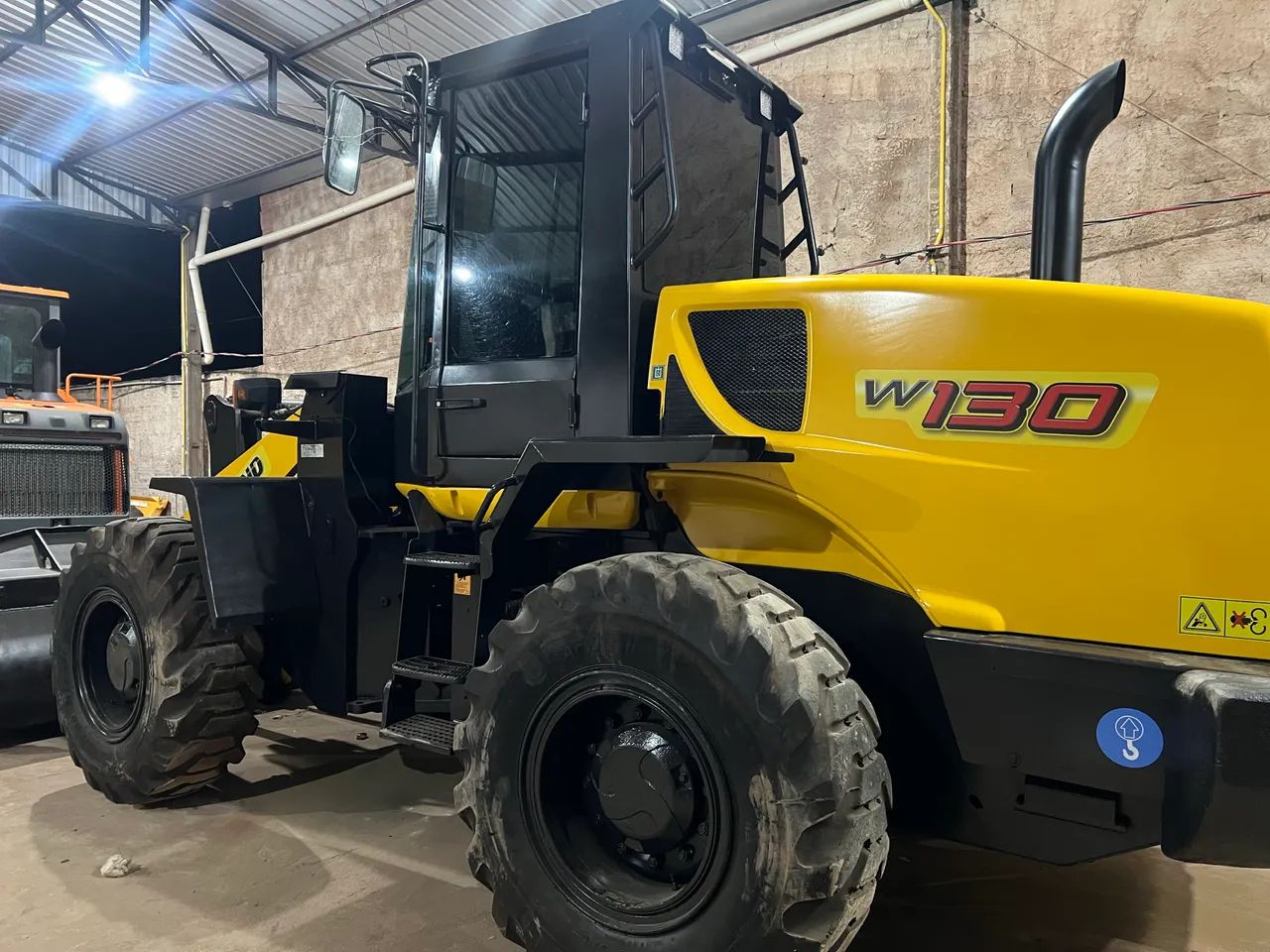 Carregadeira W130 2015 toda revisada!  - Foto 2