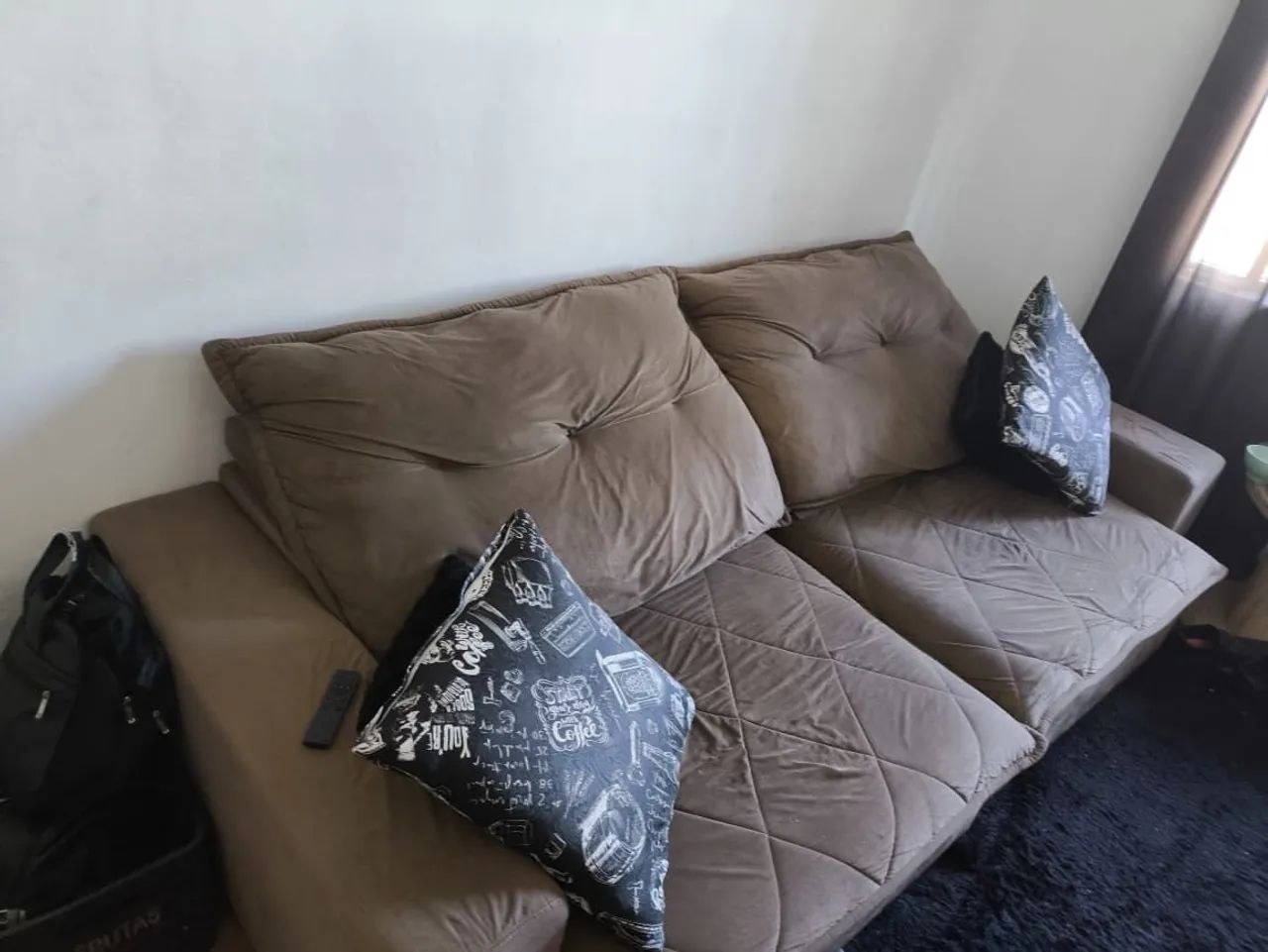 SOFÁ 2,70m x 1,20m  retrátil e reclinável confortável