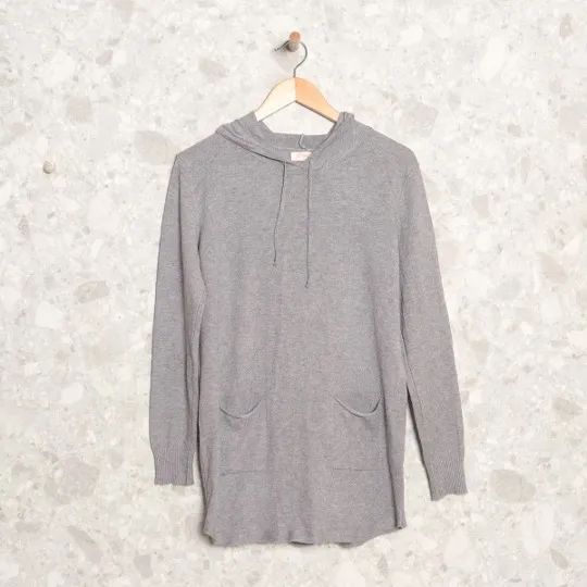 BLUSA CAPUZ CINZA LINHA COM BOLSOS