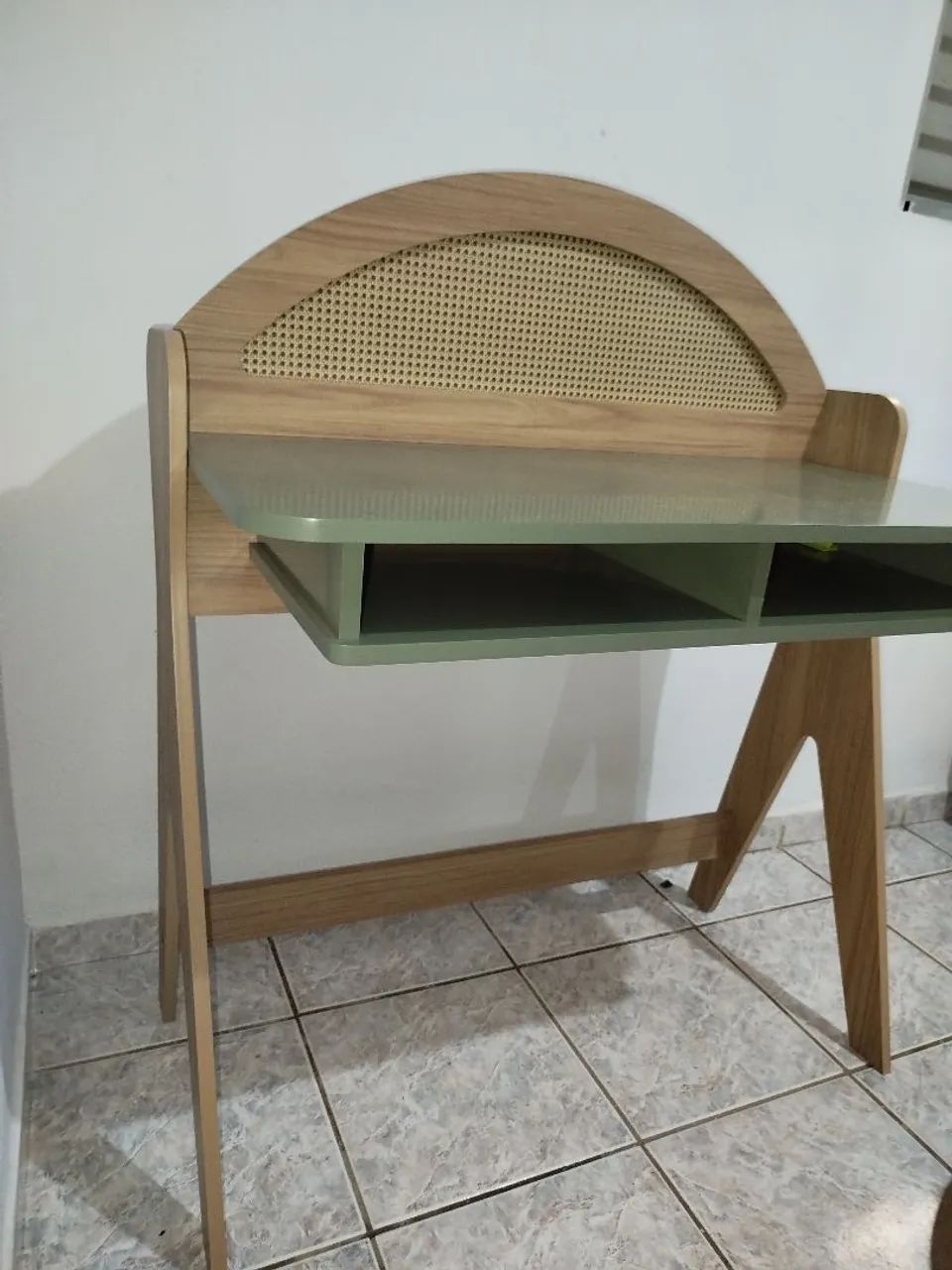 Mesa se estudo/Mesa para Notebook  - Foto 3