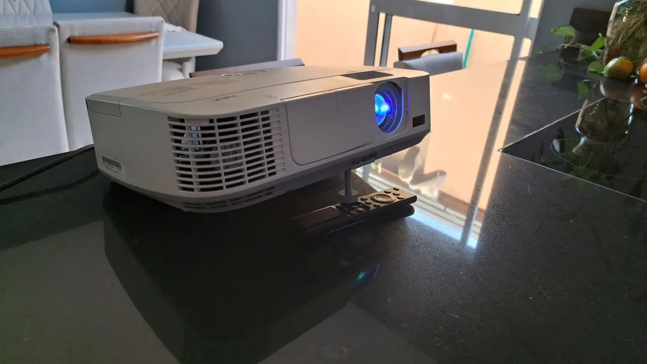 VENDO PROJETOR NEC M260X  - Foto 2