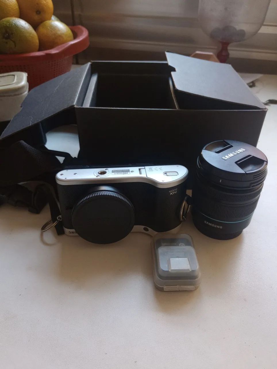 Vendo ou troco câmera Samsung NX 300M - Câmeras e Filmadoras