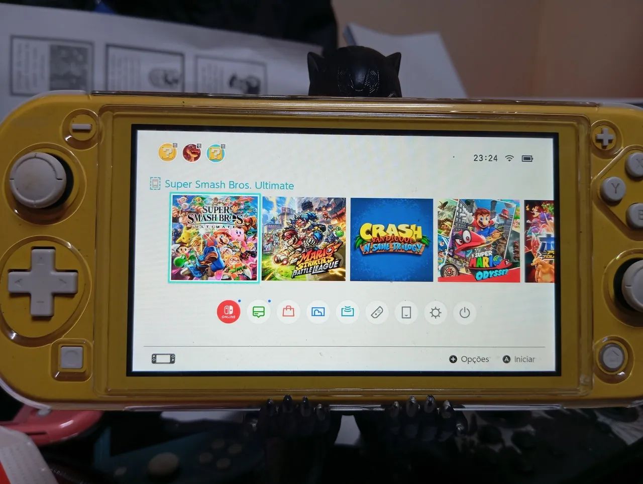 Nintendo Switch Lite Amarelo - Jogos de Vídeo Game - Uraí