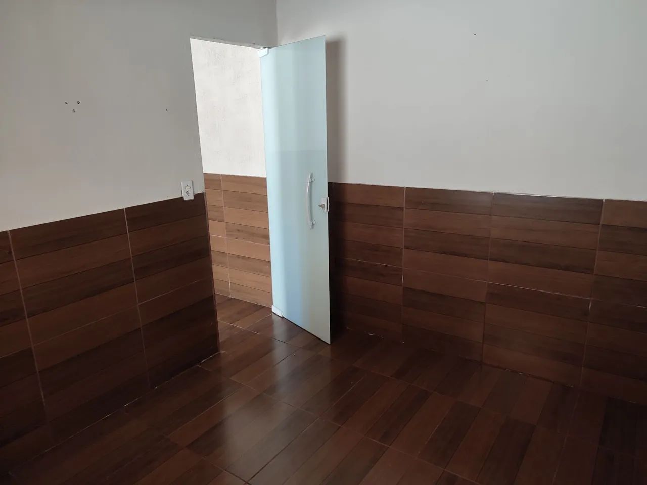 Alugo casa - Foto 2