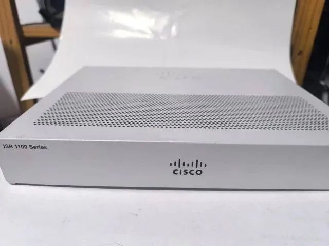 Cisco isr 1100