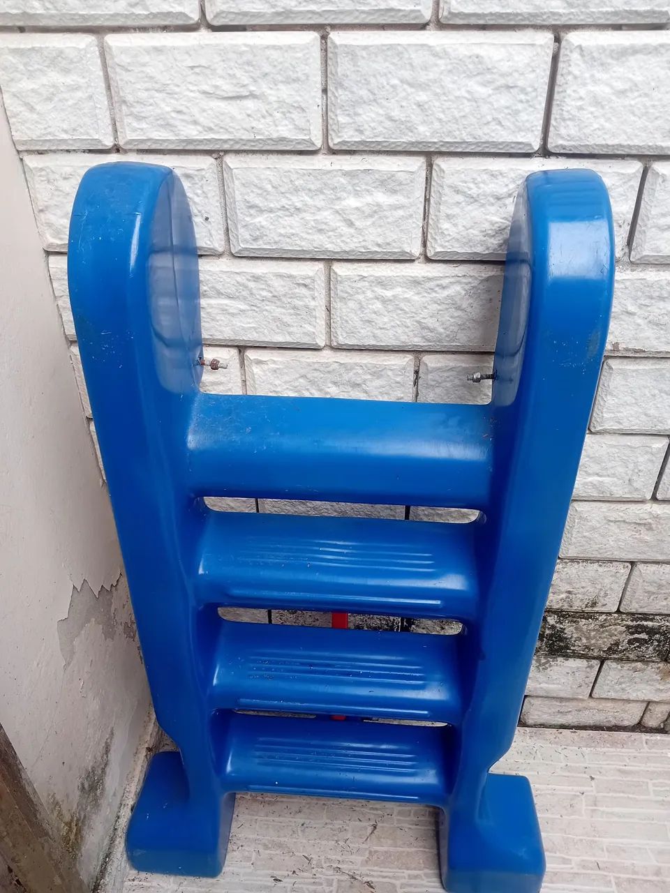 Escada para escorregador