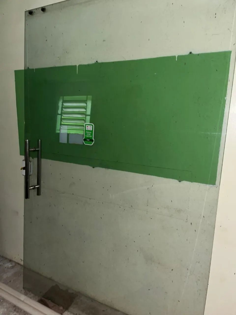 Porta de vidro - R$900,00 as duas - Foto 2
