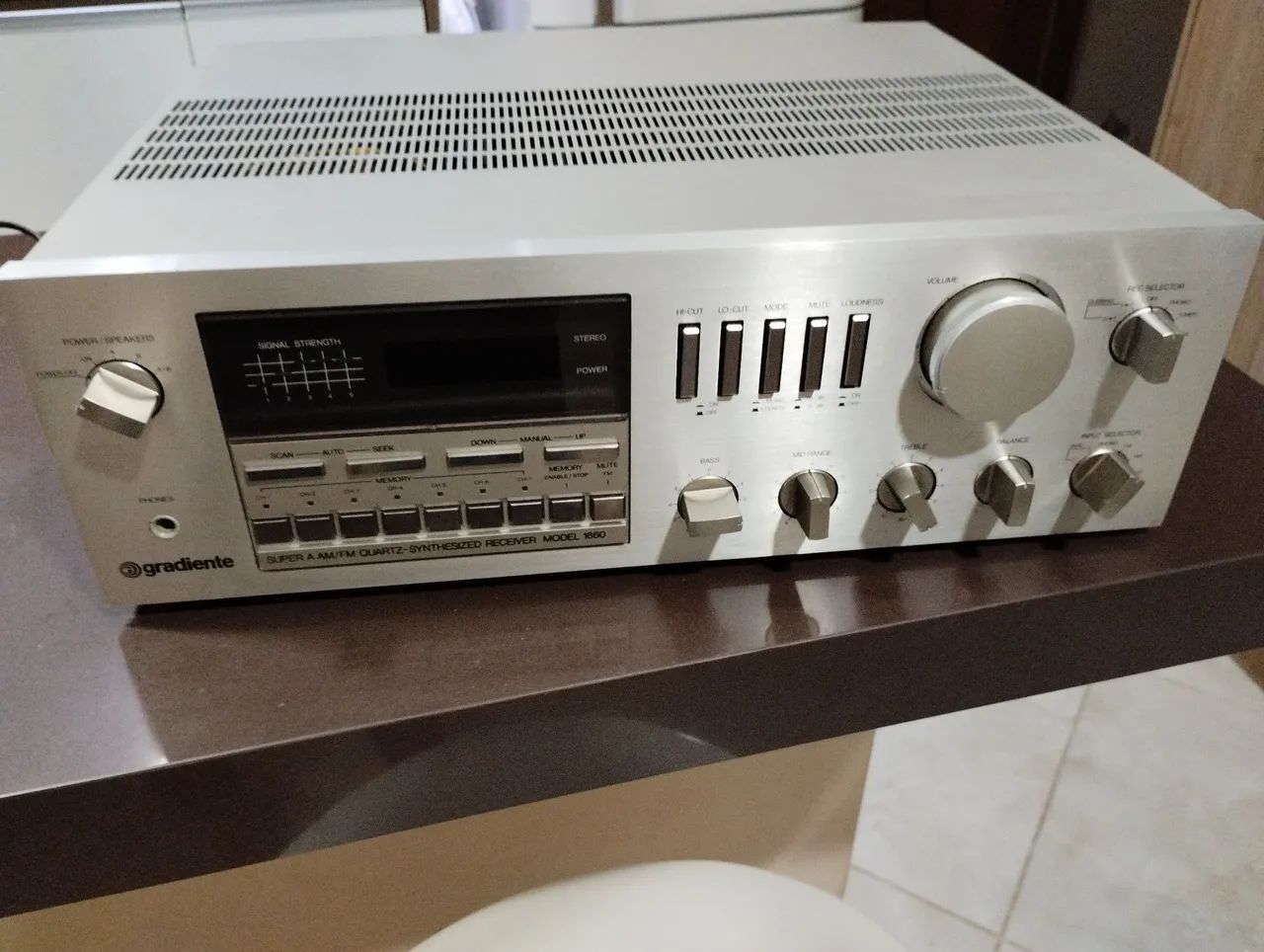 Gradiente 1660 - Foto 4