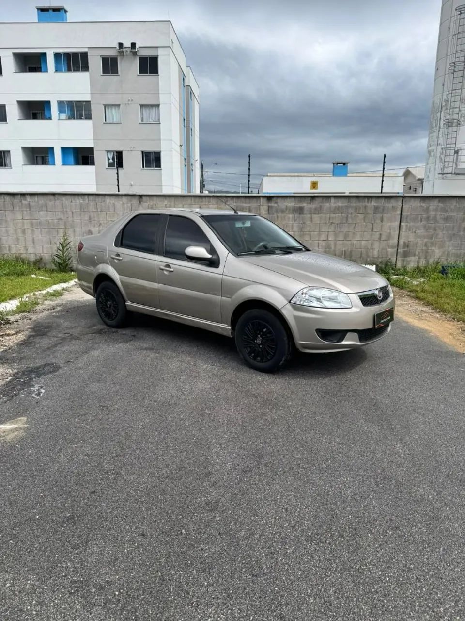 Fiat Siena EL 1.0 MPI Fire Flex 8V 4P 2015