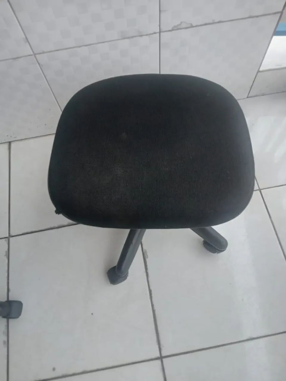 CADEIRA GIRATÓRIA SOMENTE ACENTO. - Foto 3