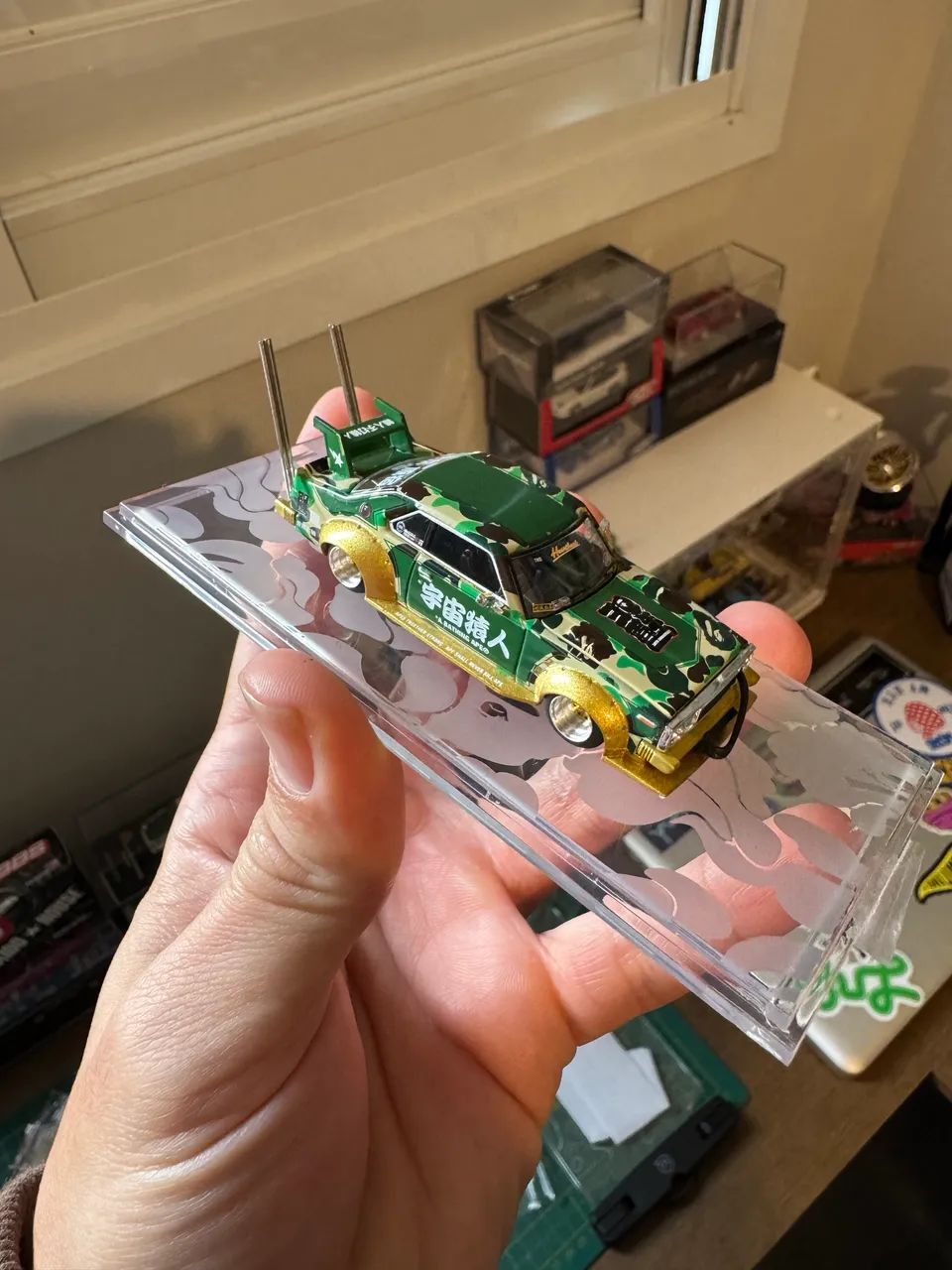 Poprace x Bape Skyline C20 1:64 - Foto 4