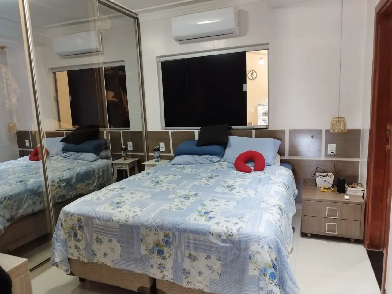 CASA LUXUOSA MOBILIADA 