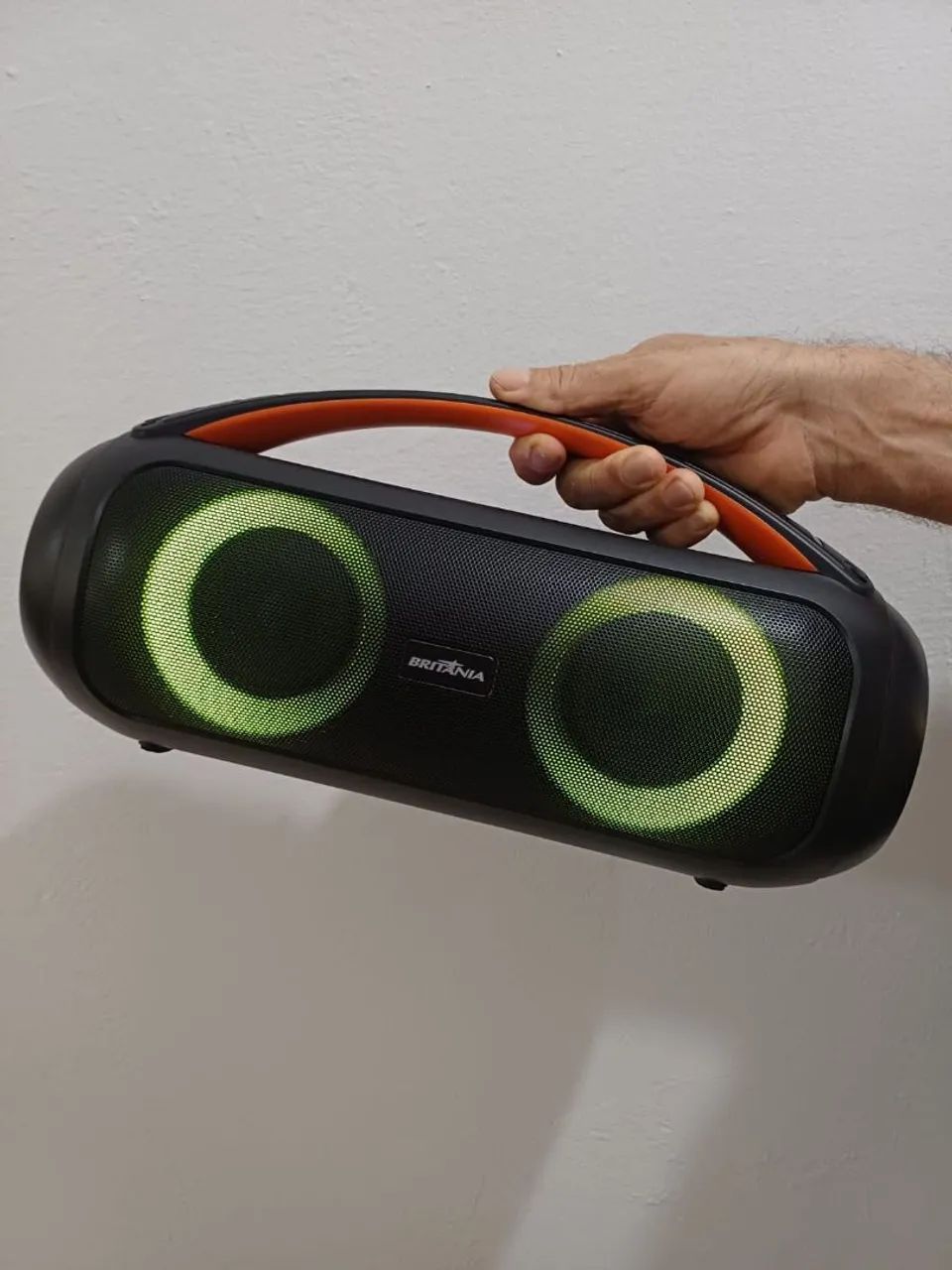 Caixa de som boombox britânia nova