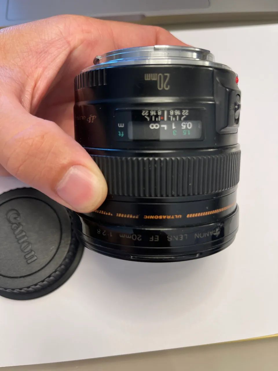 Lente Cânon - 20mm 2.8 série ouro  - Foto 5